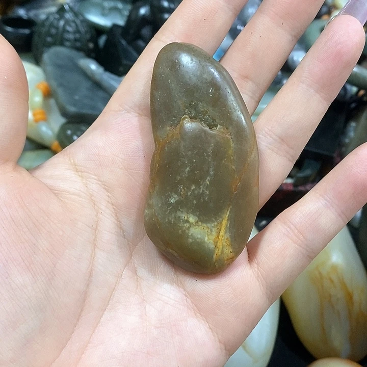 和田玉（糖玉）未镶嵌挂件