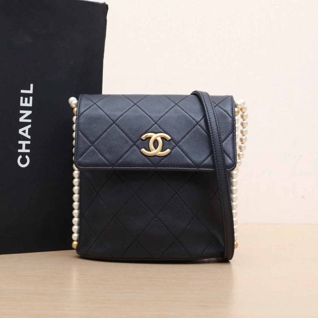 95新 Chanel/香奈儿 花花21C HOBO 小流浪 珍珠链条 31开 金扣