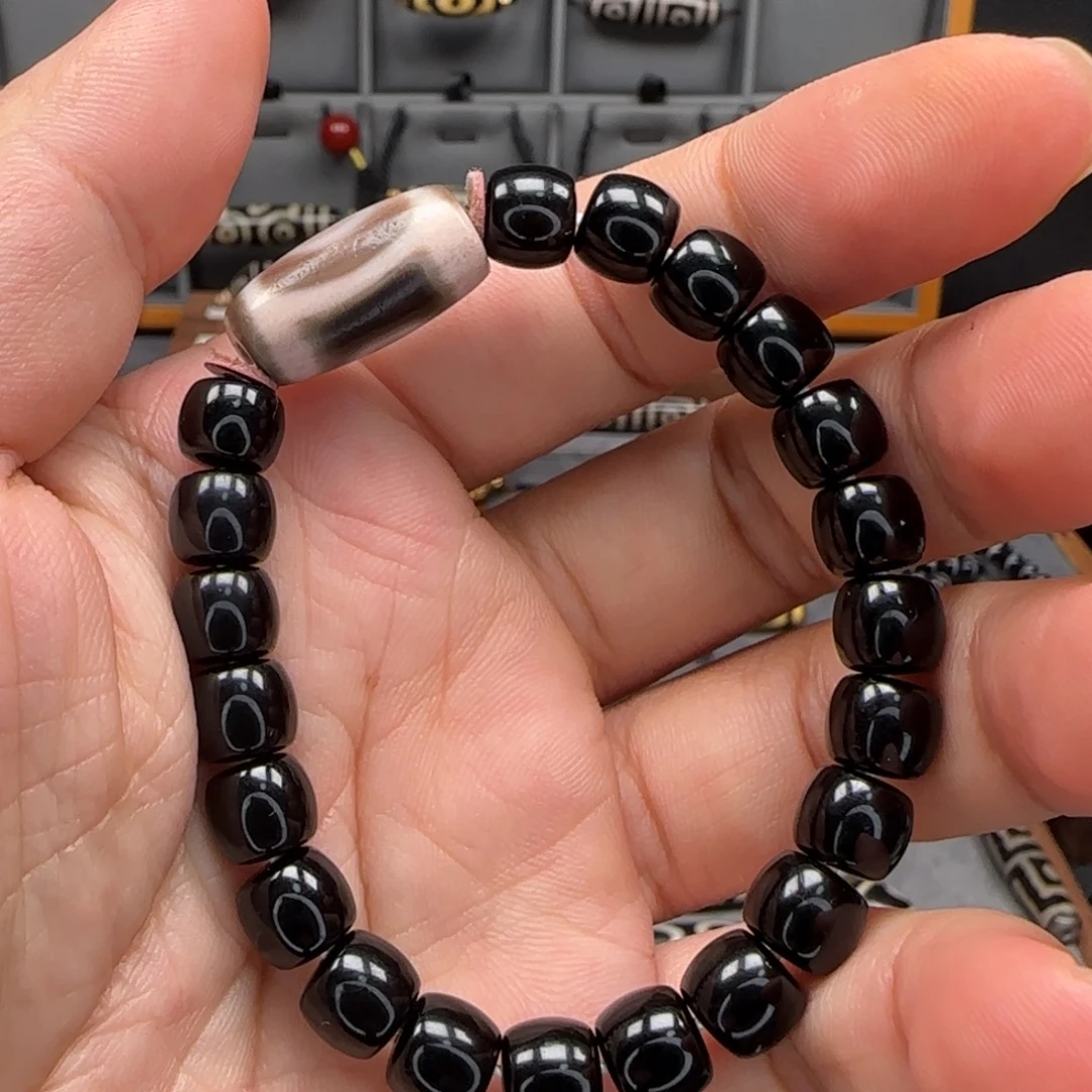 顽***物未镶嵌颈饰玛瑙/玉髓