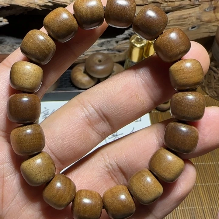 檀香木其他老山檀香拆房老料11×12横纹