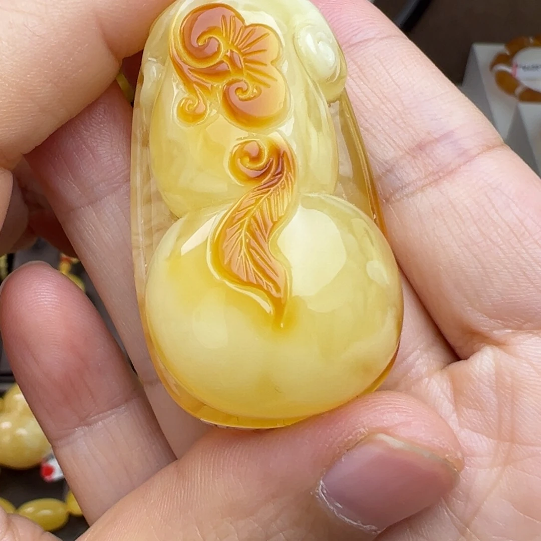 蜜蜡吊坠(不含链)未镶嵌