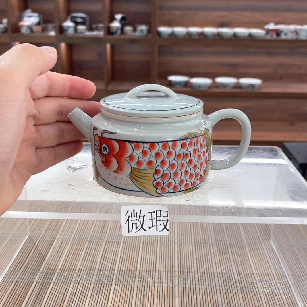 釉下手绘茶具微瑕