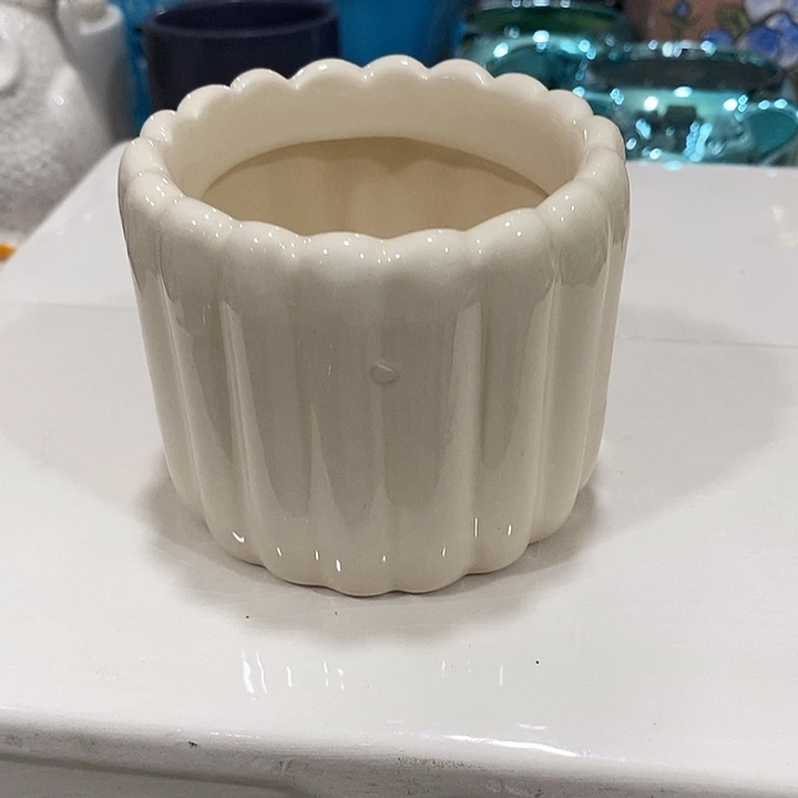 摆件陶盆有孔 微瑕介意勿拍