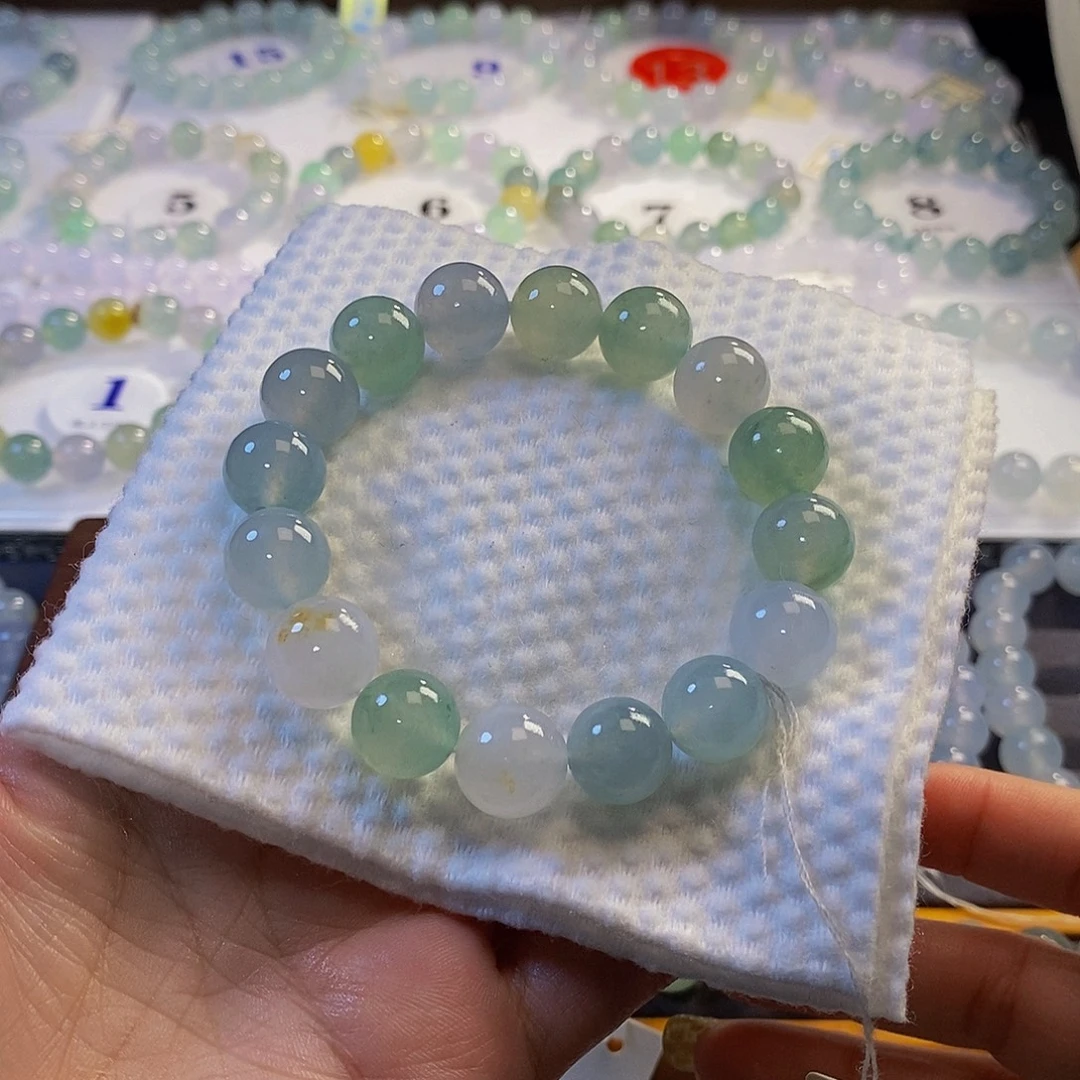 定制翡翠未镶嵌翡翠.翡翠