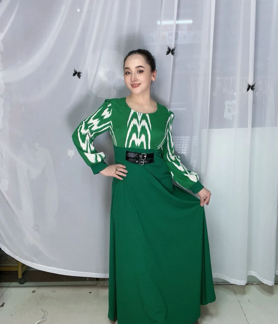 ATLAS秋天穿的时尚连衣裙