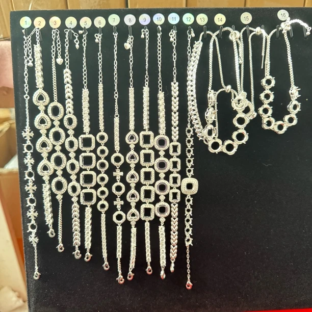 11月20号手链情侣闺蜜ins组合手工彩色冰透美甲钻饰品