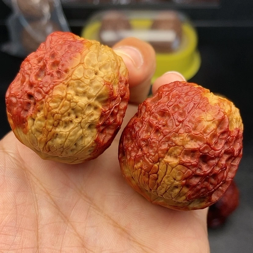 【闪购商品】把件文玩核桃38尺牡丹绣球49.2克