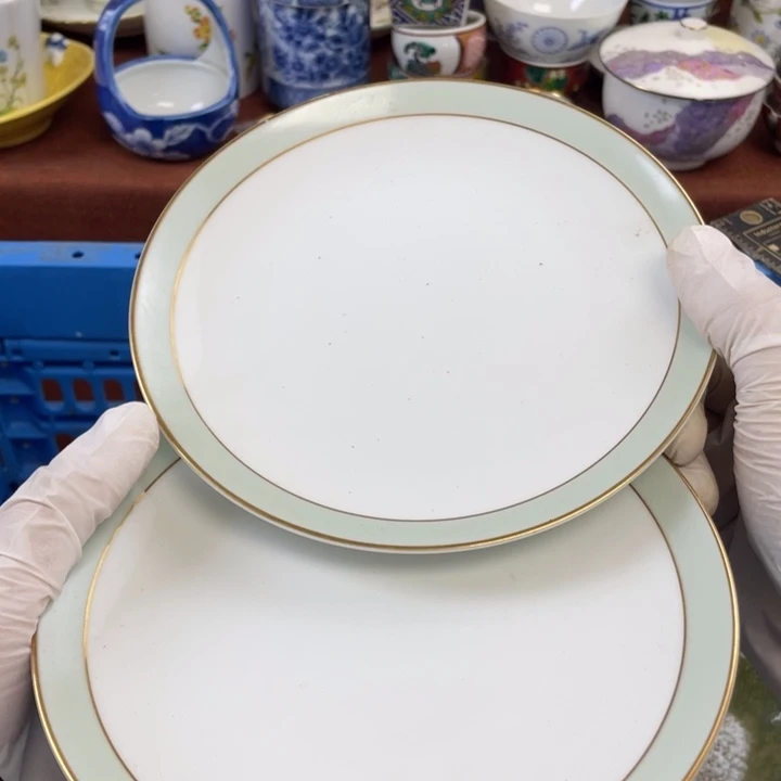 他家瓷器真美…开播了
