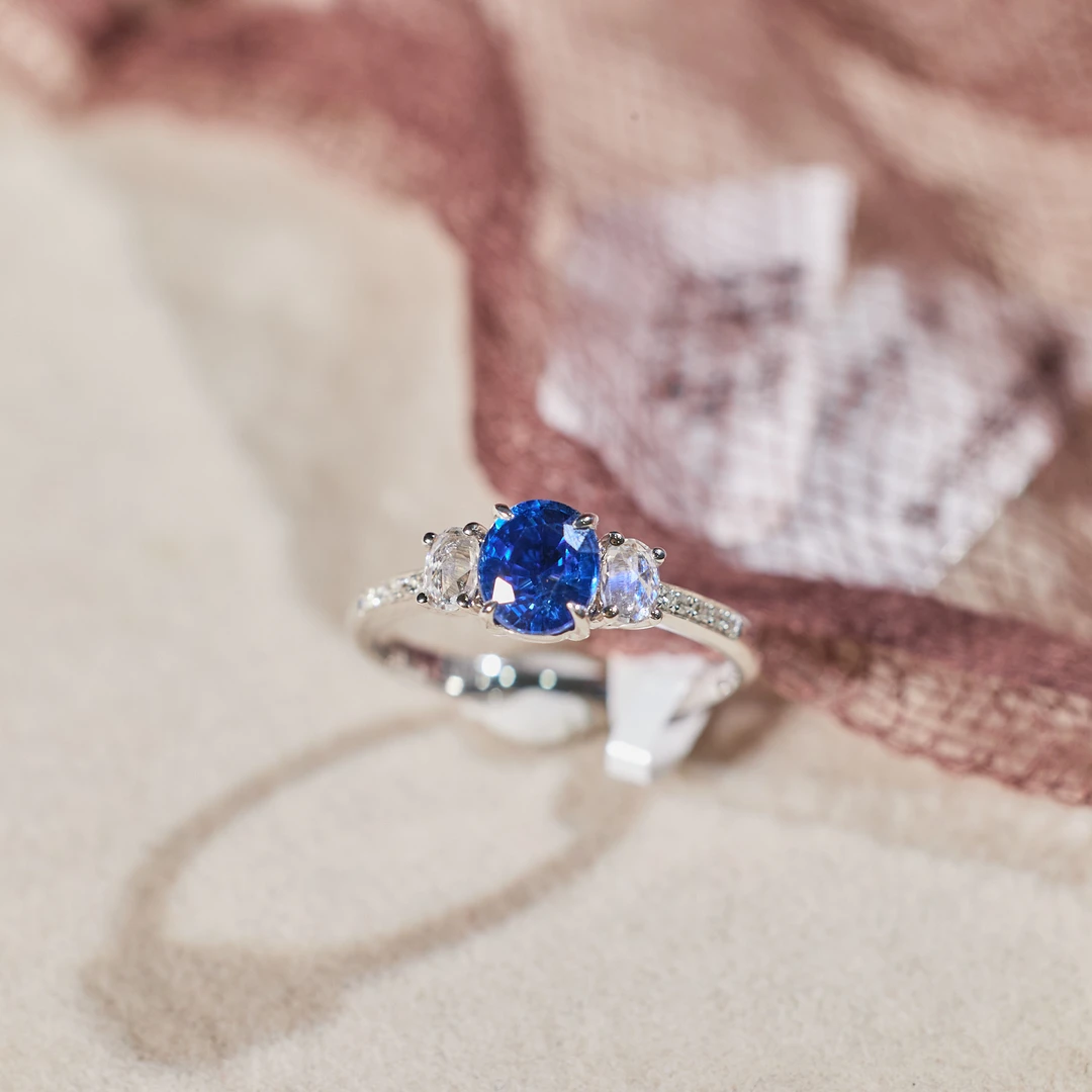 【歪歪】蓝宝石戒指*18K金镶嵌U8405