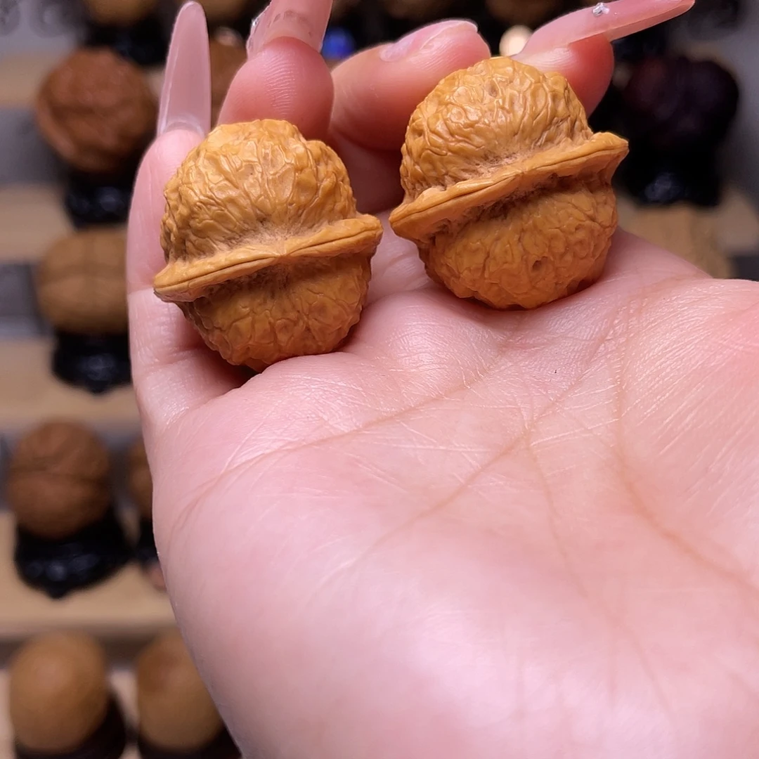 文玩核桃把件1…………29mm