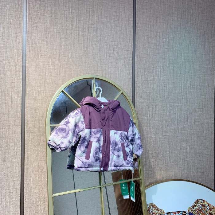 D375   宝宝拼接厚外套