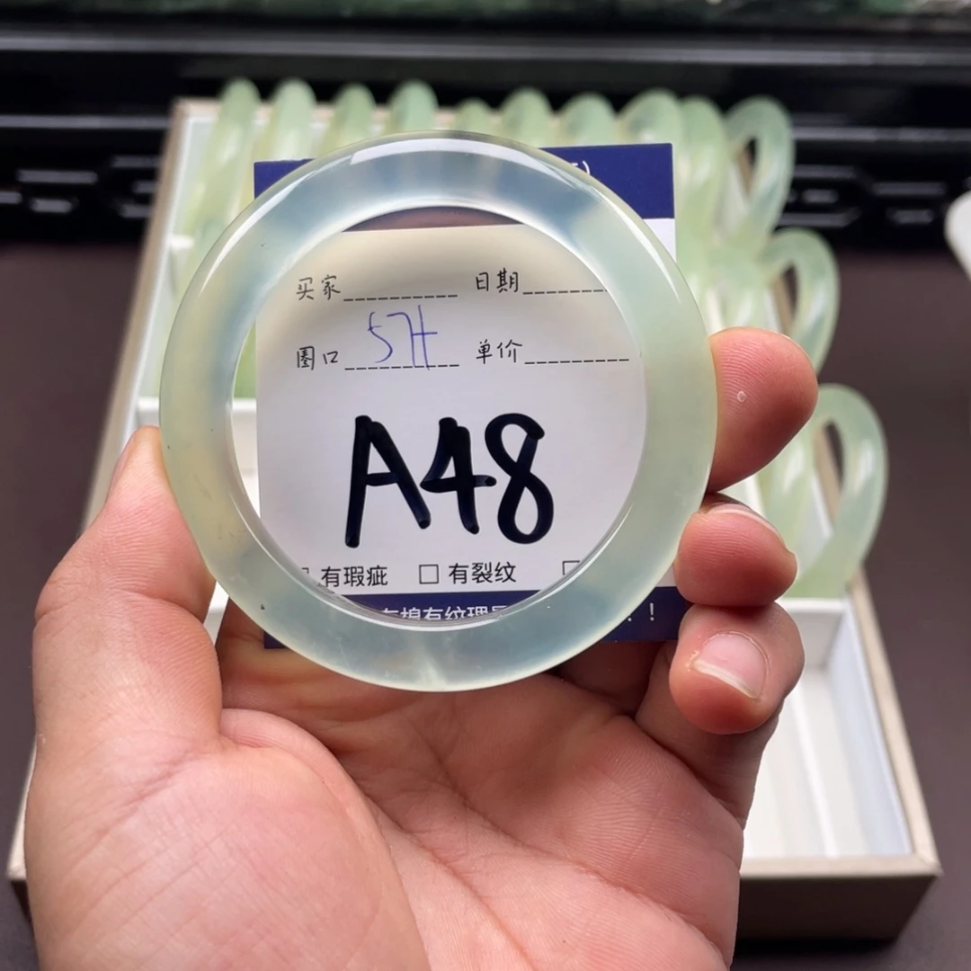 未镶嵌岫玉手镯手镯
