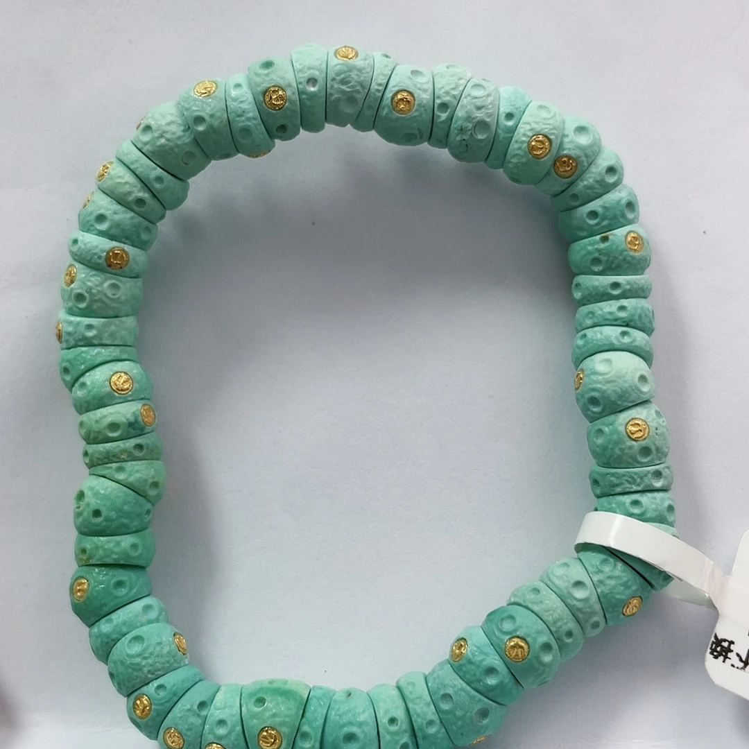 绿松石配饰未镶嵌