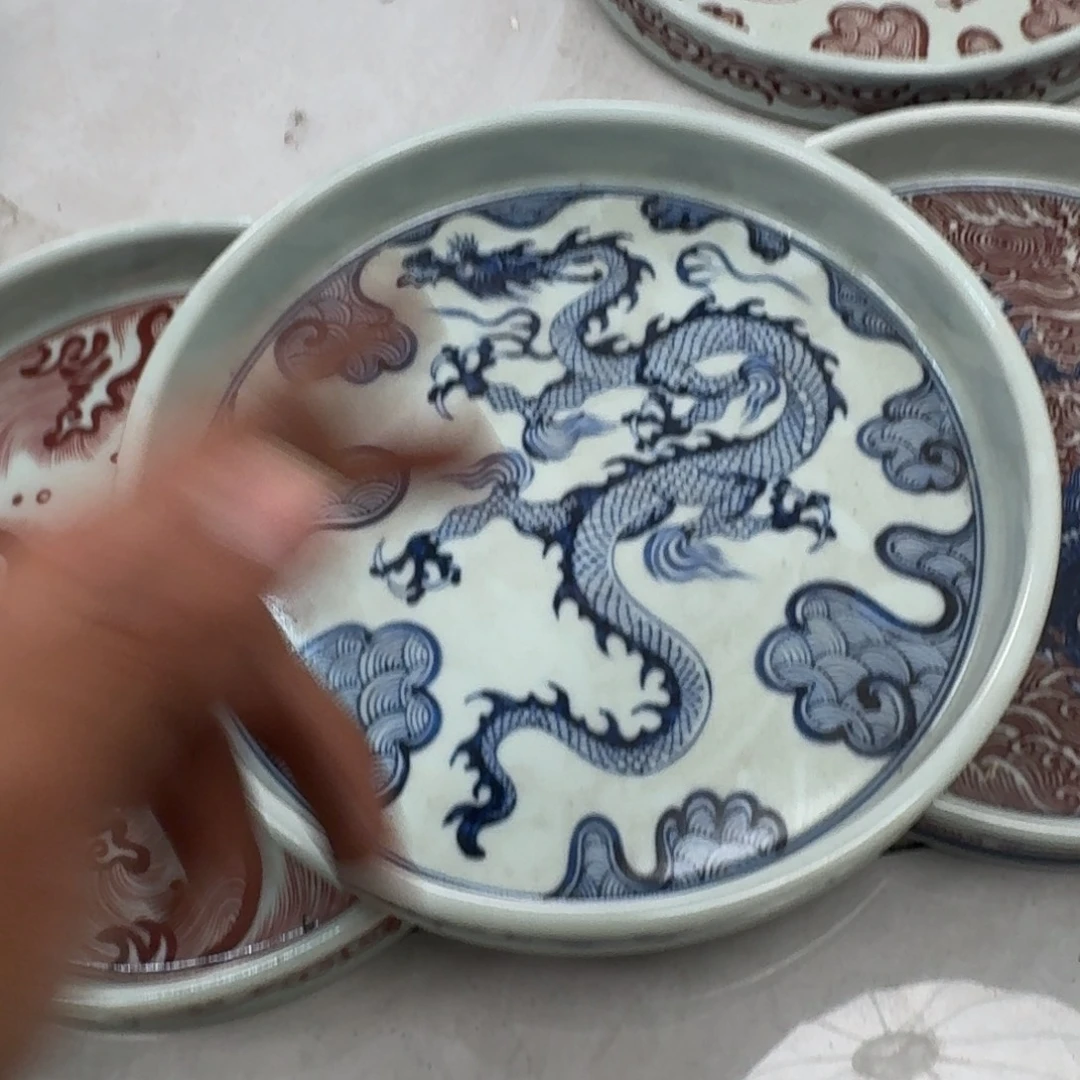 摆件青花穿云龙干泡台