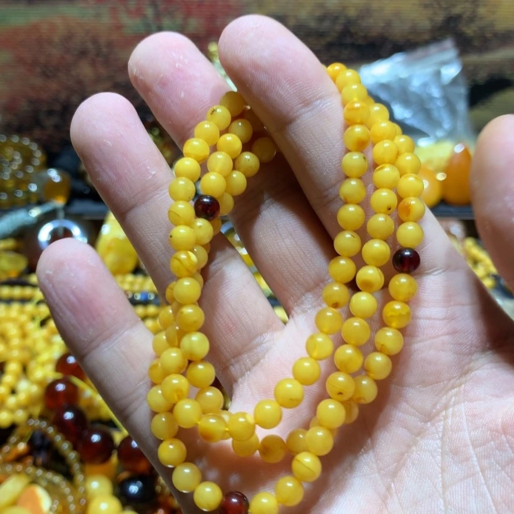 琥珀未镶嵌珠宝奇石