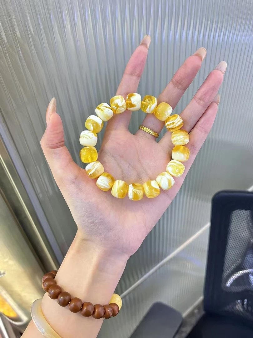 【13.6mm金漆瓷白溶洞妖花老型手串】QL1002