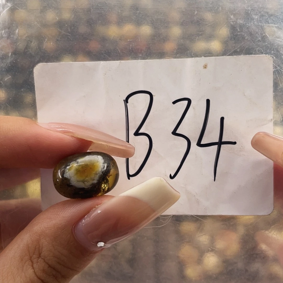 琥珀未镶嵌裸石15.6x10.9福利