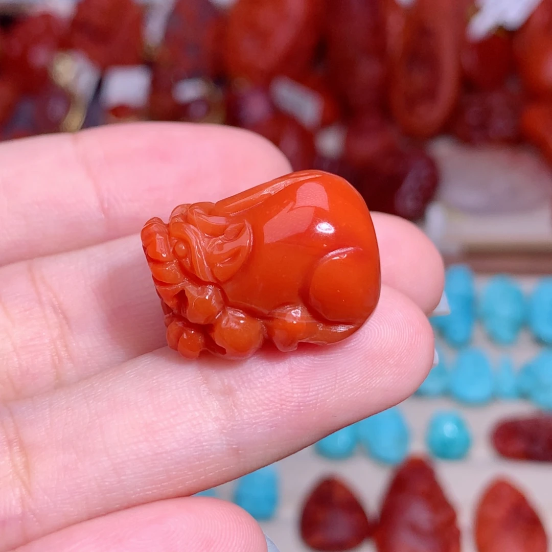 南红玛瑙未镶嵌南红柿子红貔貅
