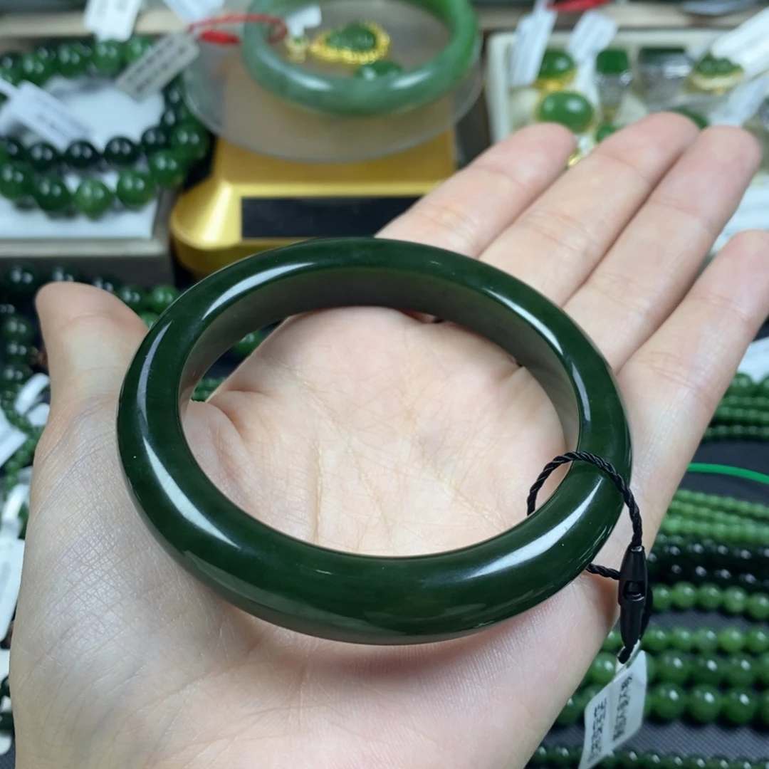 和田玉（碧玉）手镯未镶嵌57