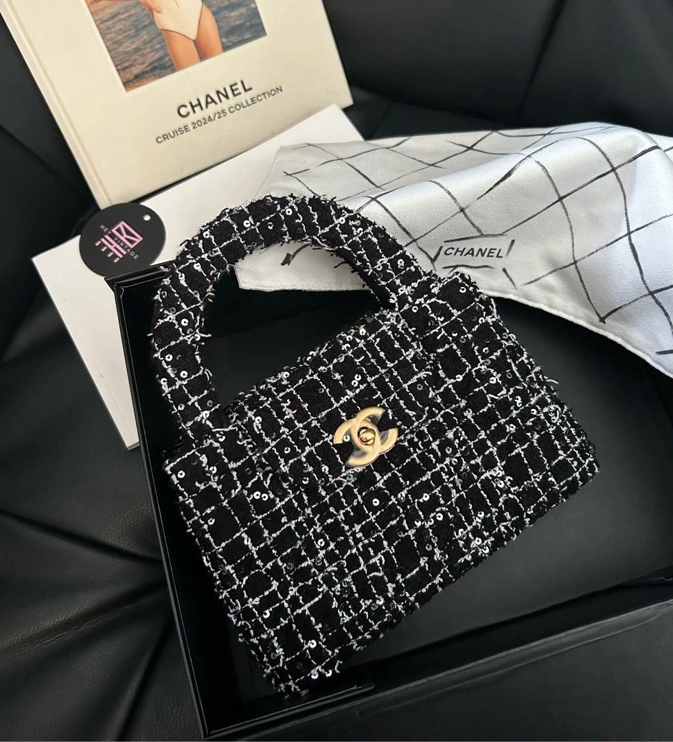 全新未使用 Chanel/香奈儿 24p黑白毛呢手柄kelly包20cm 10953499