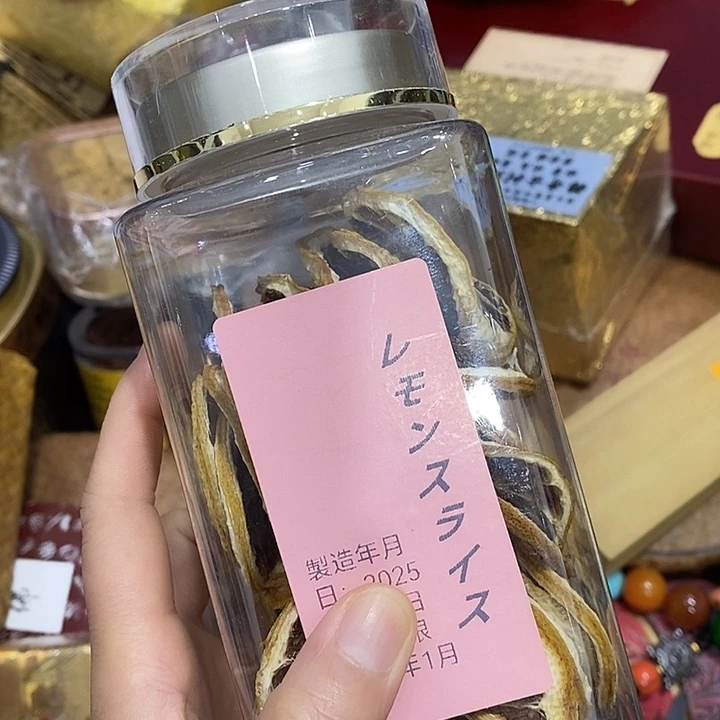 紫砂。。。。。。。。。。。。。。。。