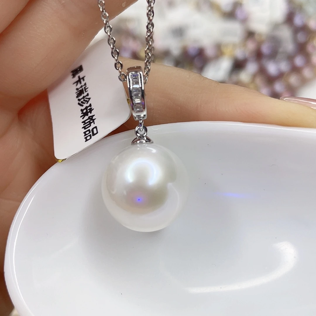 淡水珍珠未镶嵌吊坠(赠链)
