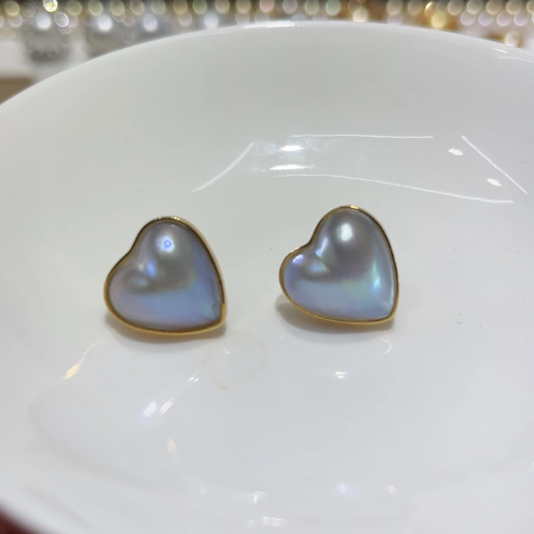 拼合珍珠（马贝珠）耳饰18K金镶嵌