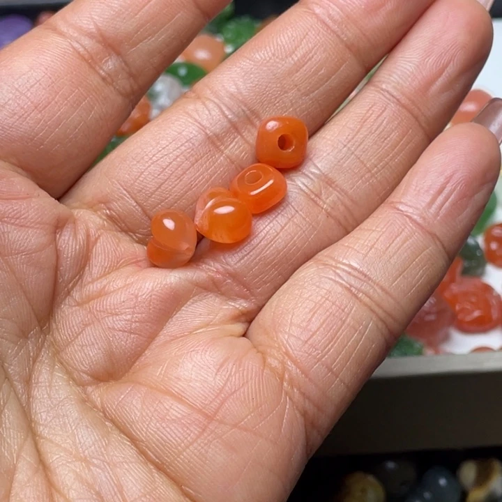 v***a软玉未镶嵌珠宝半成品