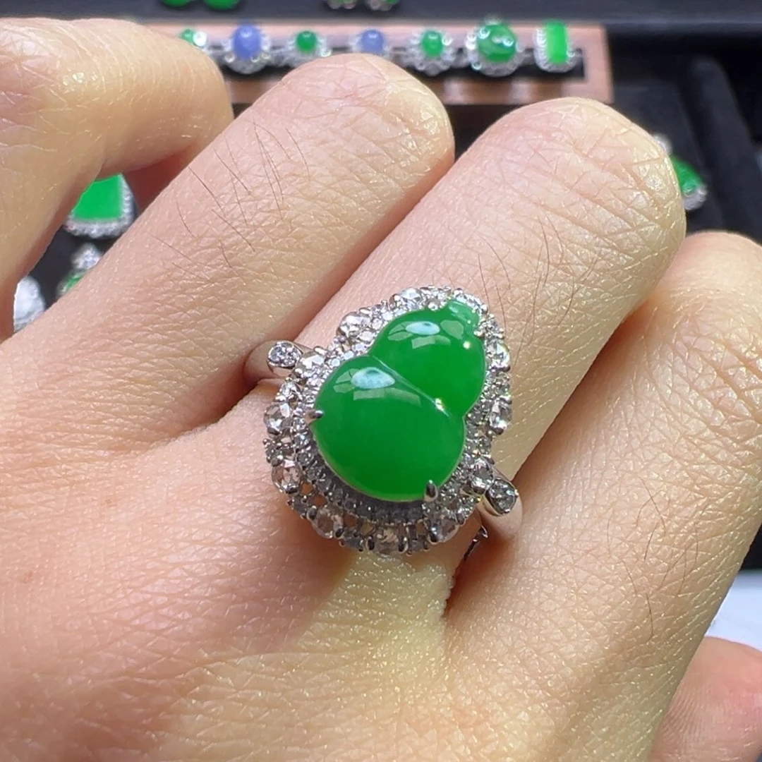 翡翠戒指18K金镶嵌收到货48小时鉴赏期