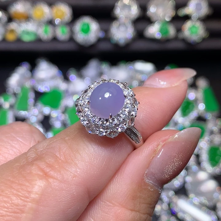 翡翠18K金镶嵌戒指冰紫蛋