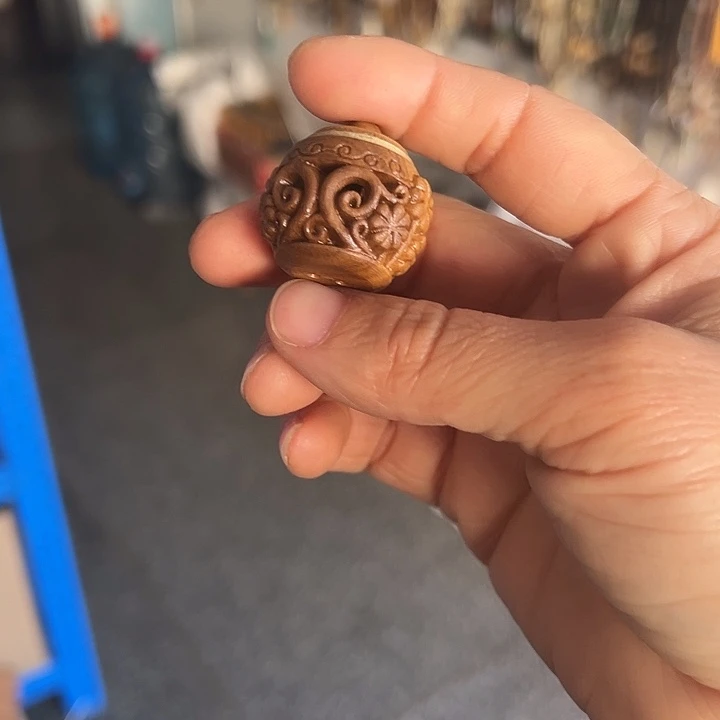 吊坠白玉菩提香囊