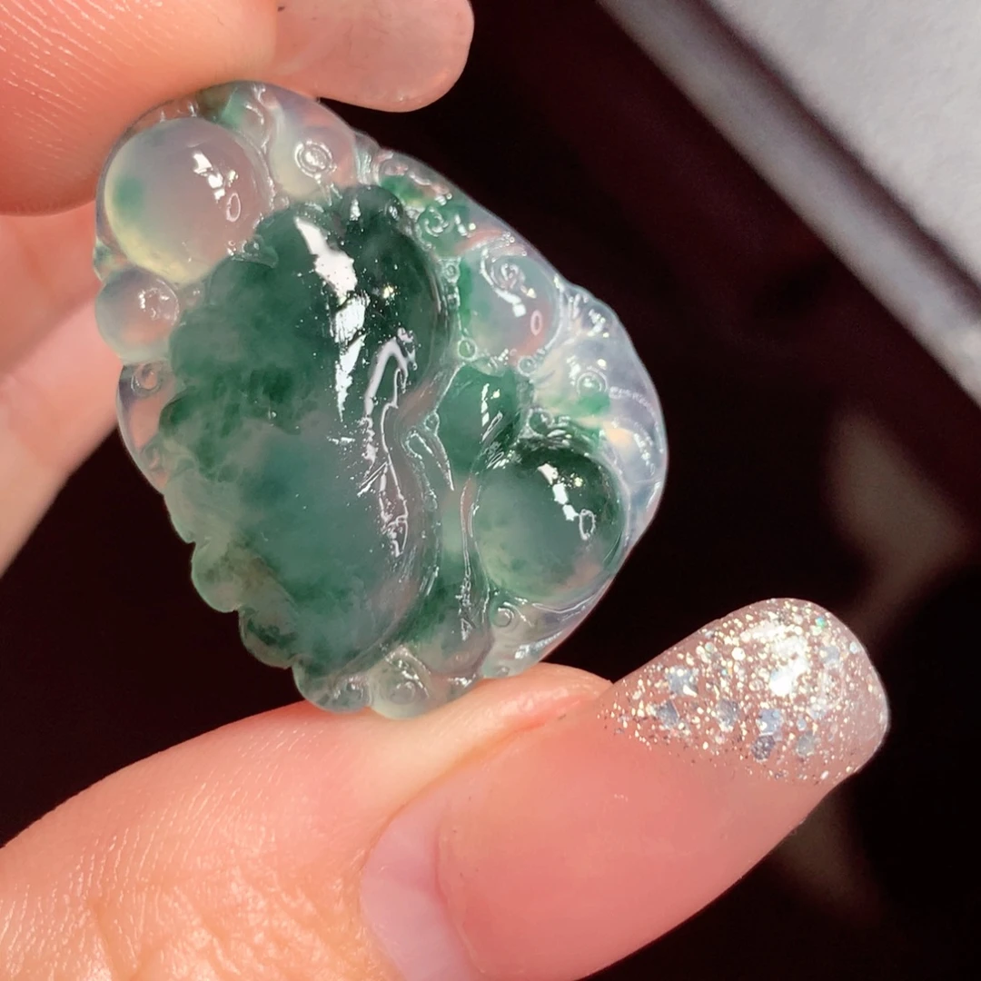 定制翡翠未镶嵌翡翠