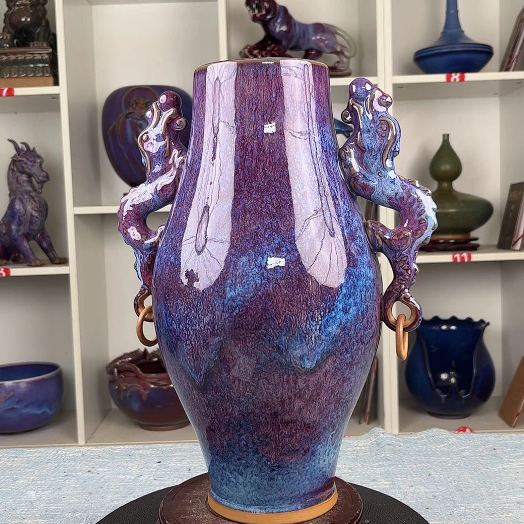 瓷片摆件……双龙瓶。