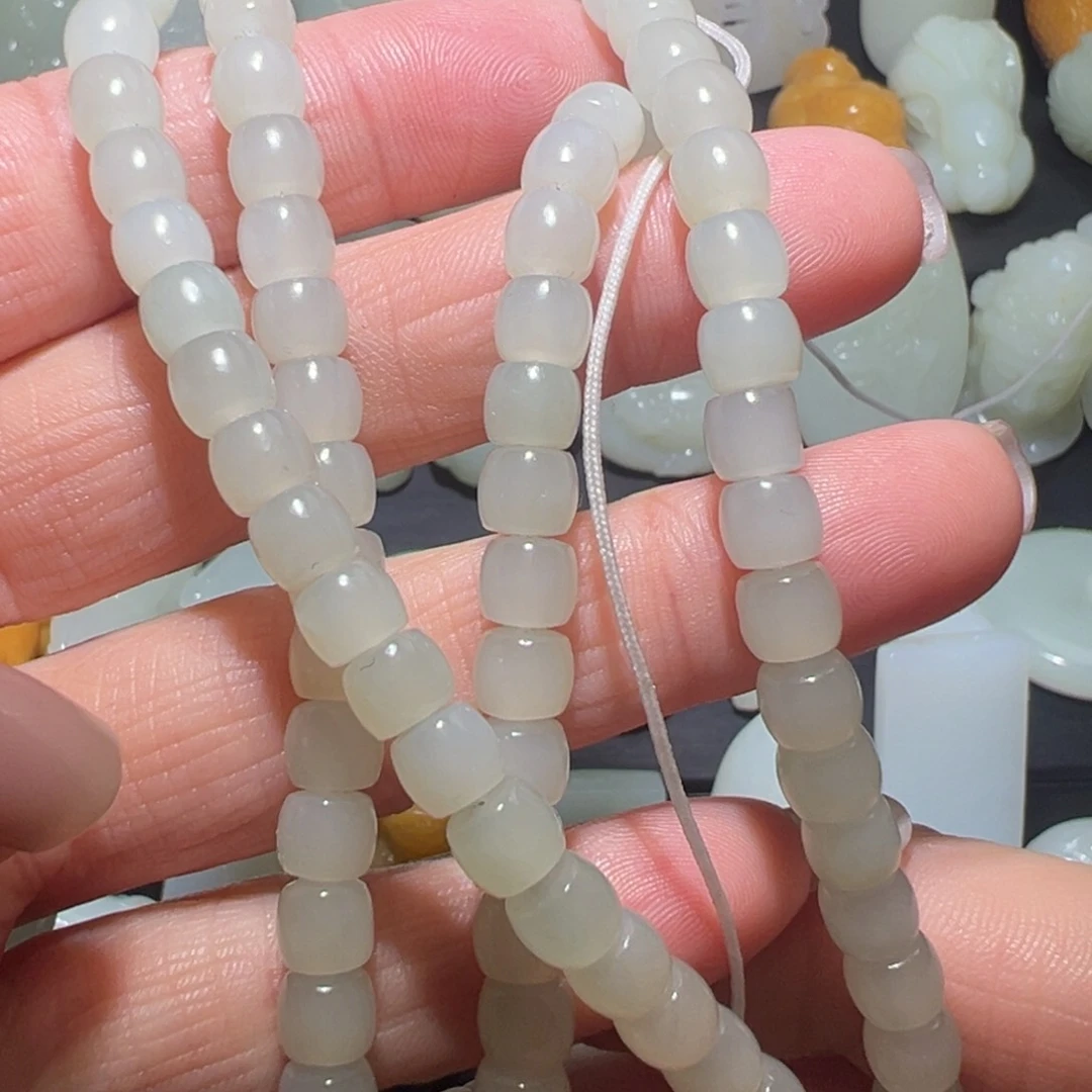 颈饰未镶嵌和田玉沐*?