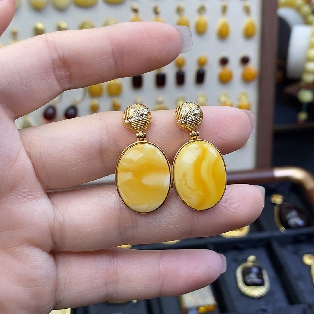 琥珀未镶嵌裸石成品