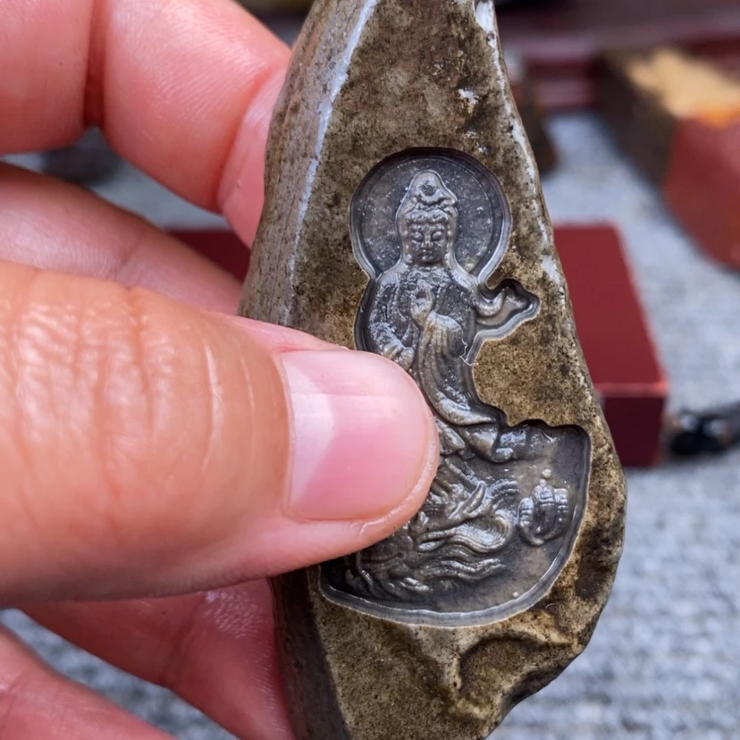 【闪购商品】原石雕刻手把件