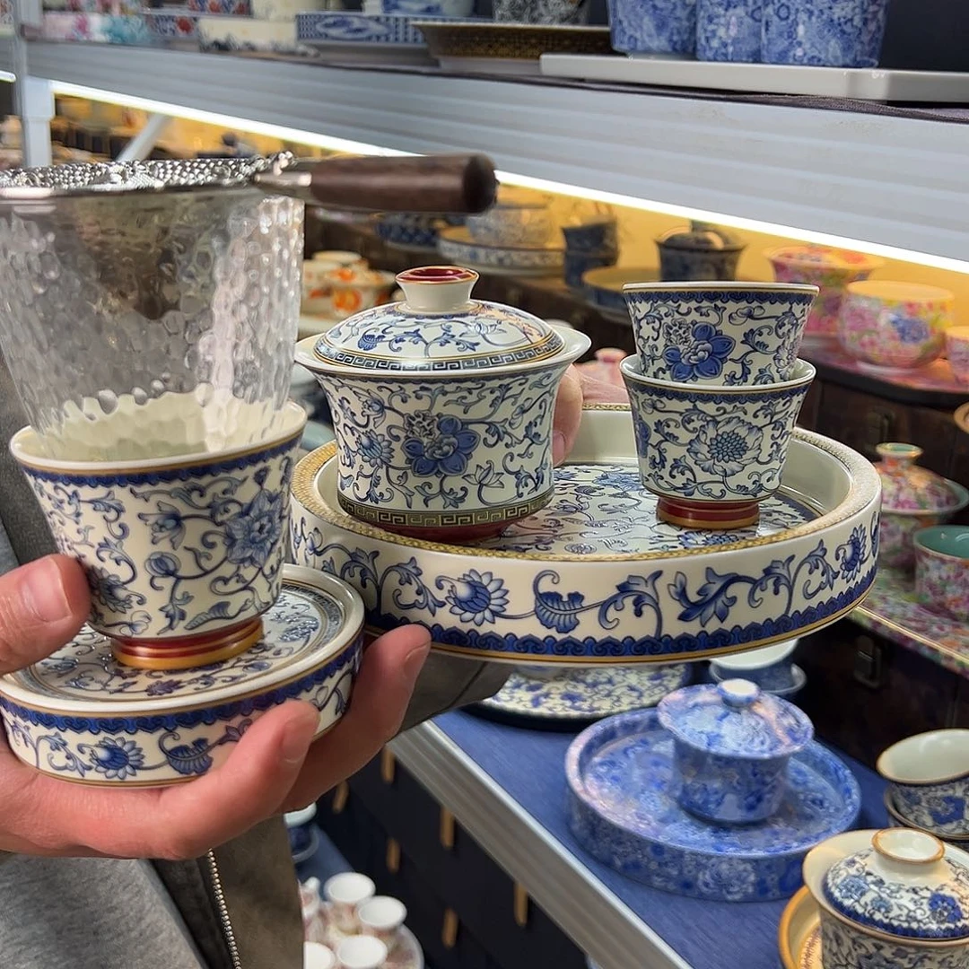 我们的目标是成为一个优秀的人