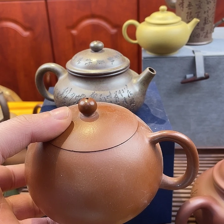 紫砂茶壶处理两把