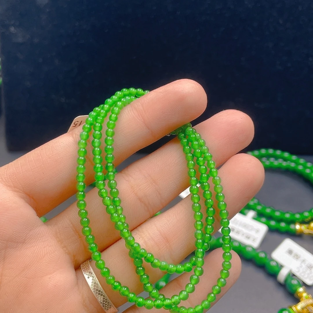 翡翠未镶嵌颈饰