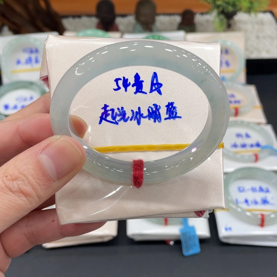 未镶嵌手镯翡翠翡翠