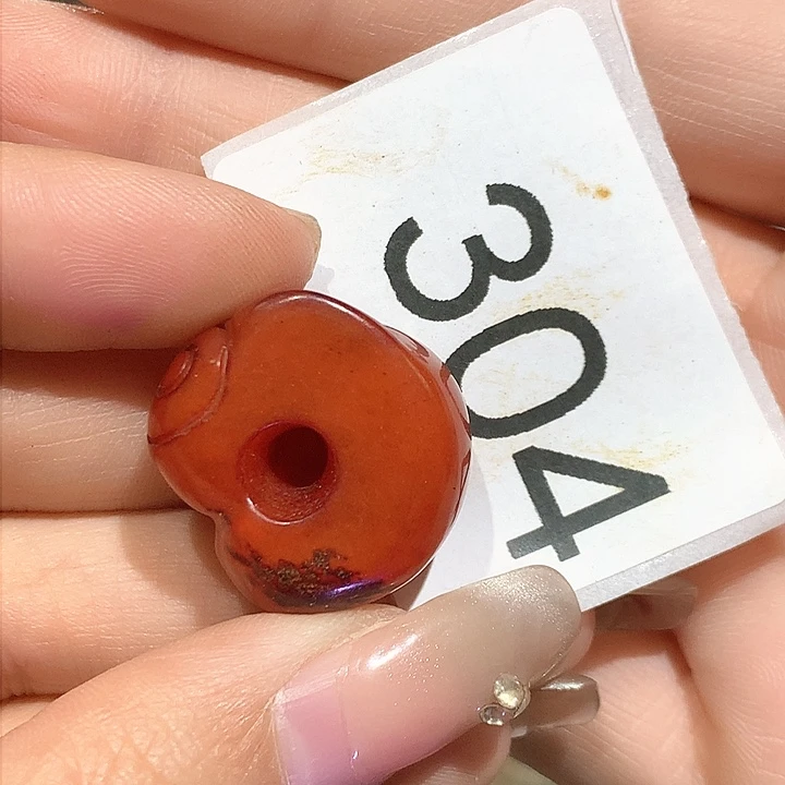 和田玉颈饰未镶嵌百*金