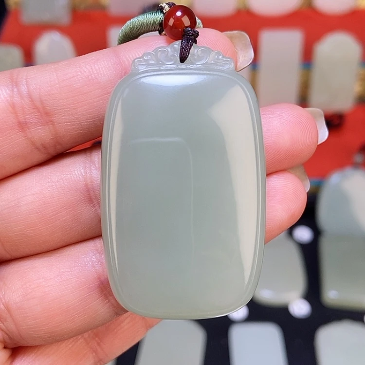 【闪购商品】颈饰未镶嵌和田玉