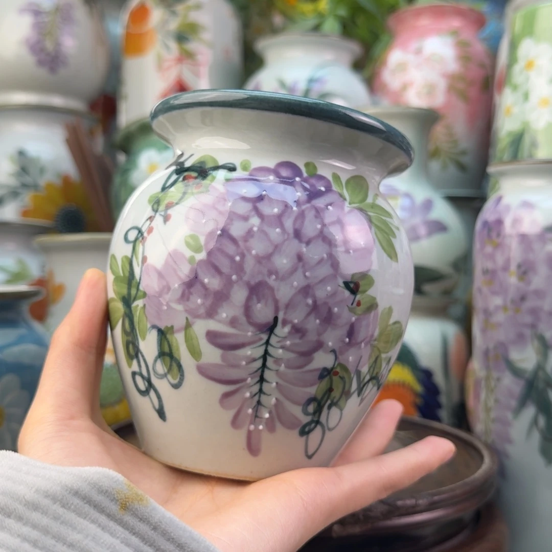 景德镇纯手绘陶瓷花瓶