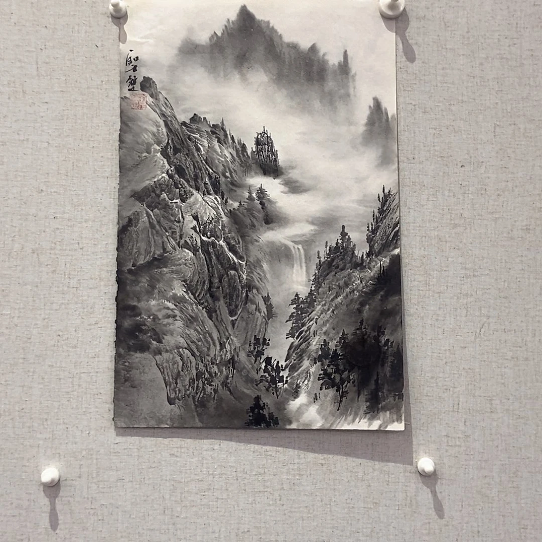 刘***乐国画墨鱼精品墨鱼精品