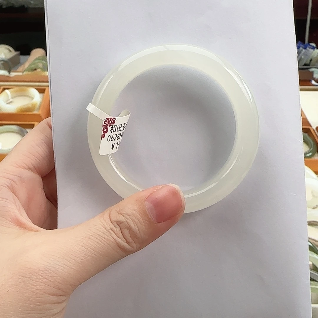 和田玉未镶嵌手镯51高冰羊脂 美貌天花板