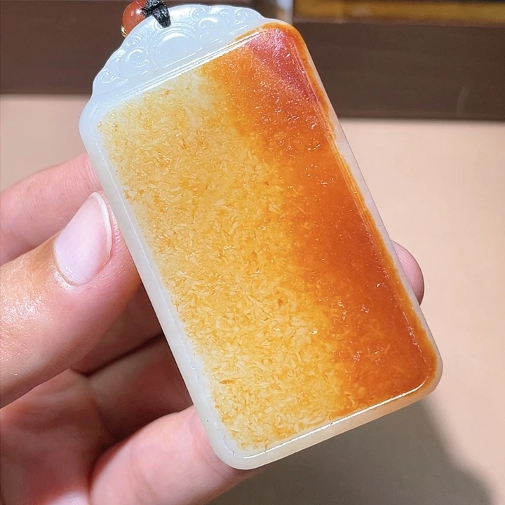 和田玉颈饰未镶嵌A7