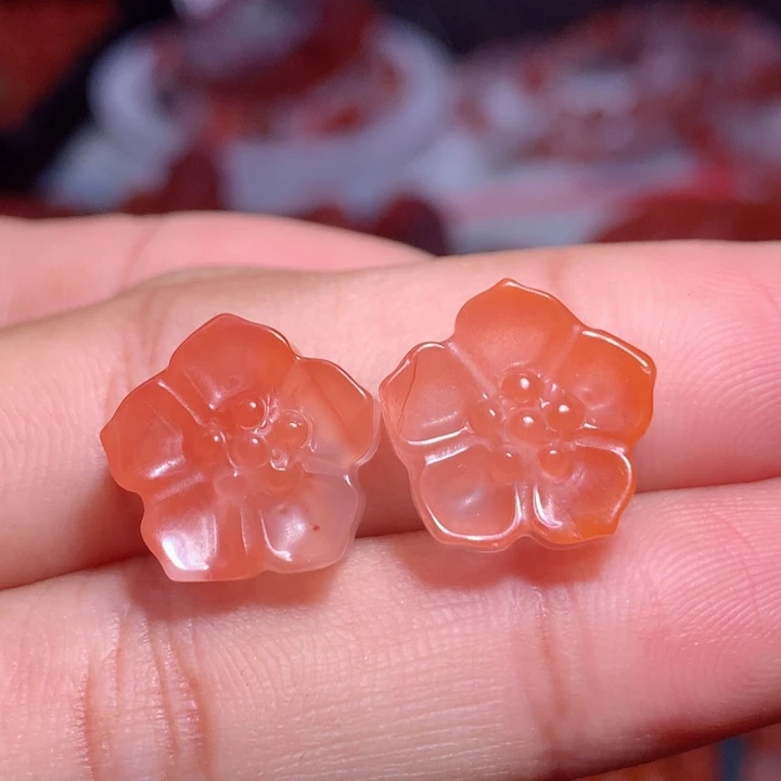 南红玛瑙未镶嵌南红梅花