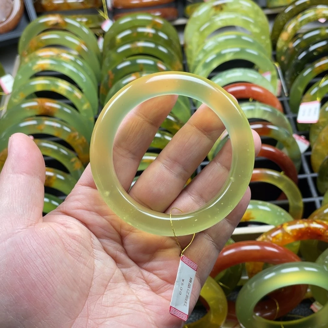 未镶嵌蛇纹石玉手镯有裂手镯特价不退不换