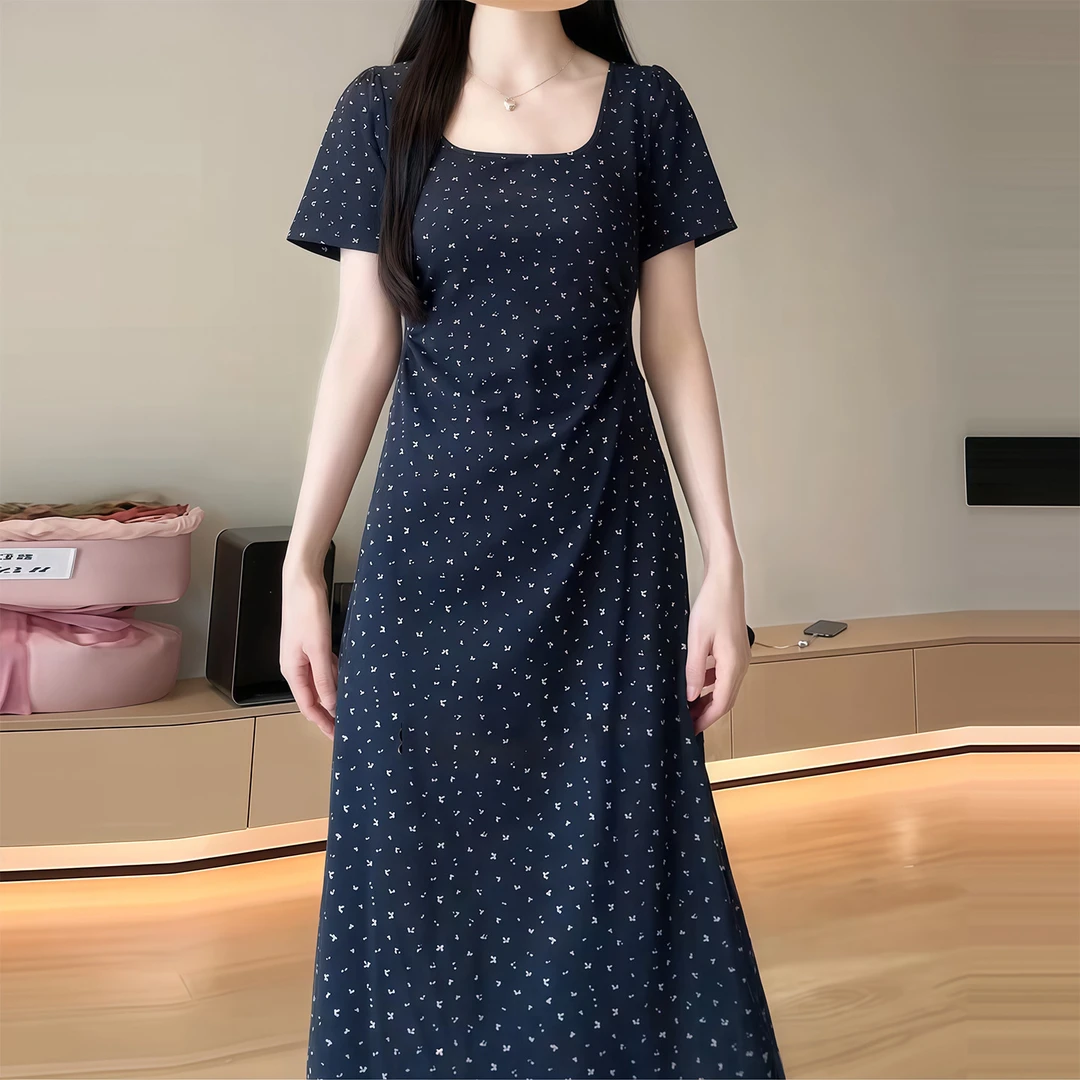 大码法式复古方领碎花连衣裙女夏季胖mm梨形身材显瘦气质茶歇裙子