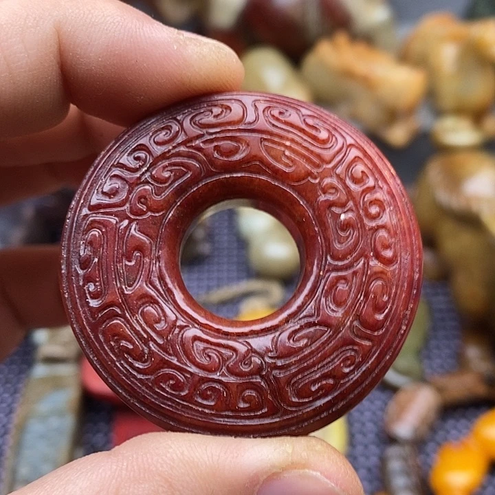 未镶嵌蛇纹石玉颈饰
